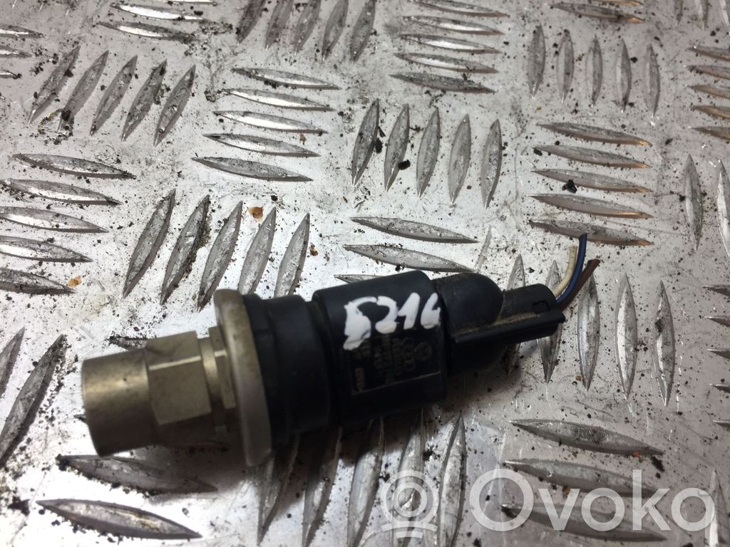 Volkswagen Golf IV Air conditioning (A/C) pressure sensor 