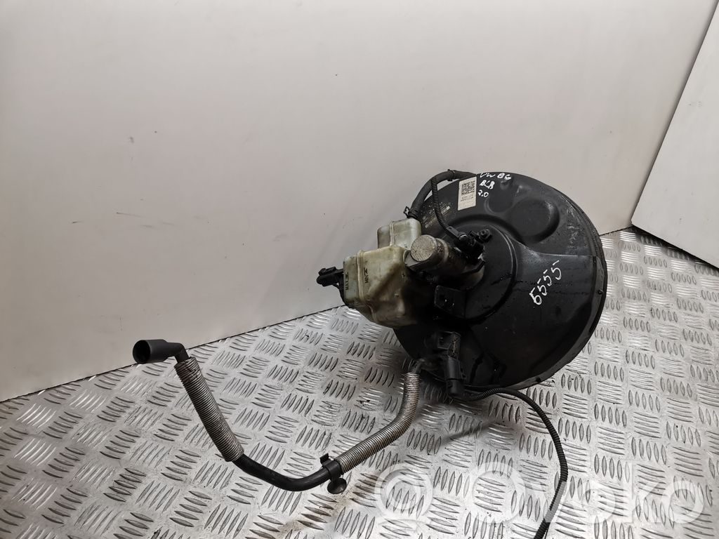 Volkswagen PASSAT B6 Jarrutehostin 