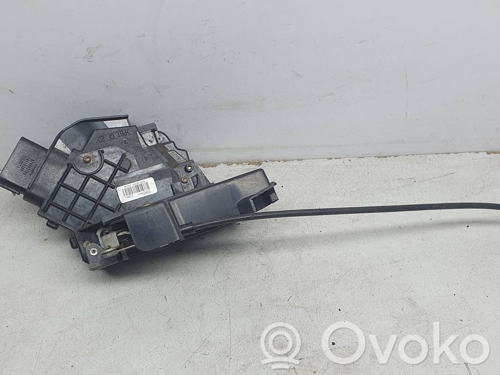 Ford Focus C-MAX Priekšpusē slēdzene 