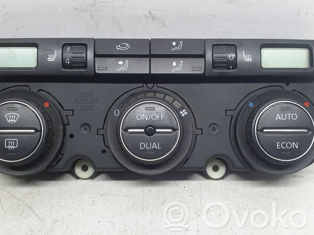 Volkswagen PASSAT B6 Oro kondicionieriaus/ klimato/ pečiuko valdymo blokas (salone) 
