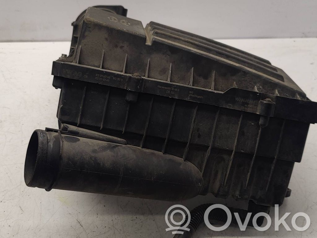 Skoda Octavia Mk2 (1Z) Obudowa filtra powietrza 