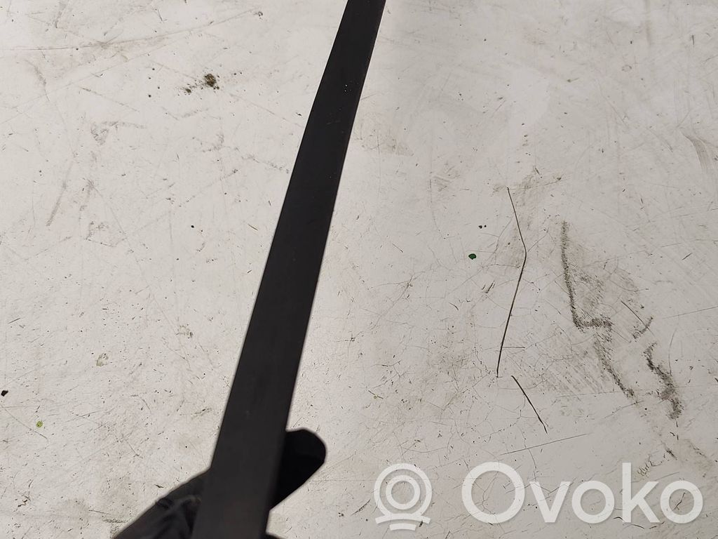 Audi A4 S4 B7 8E 8H Windshield trim 