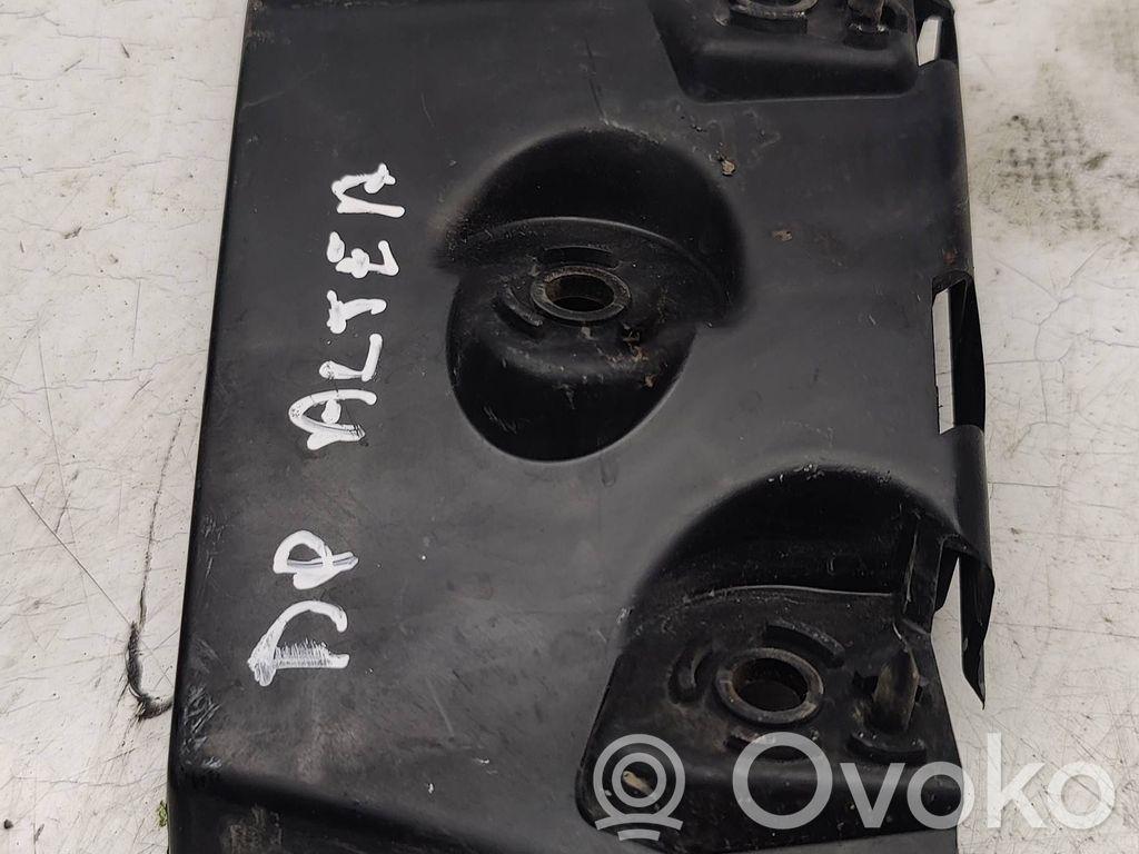 Seat Altea Front bumper mounting bracket 