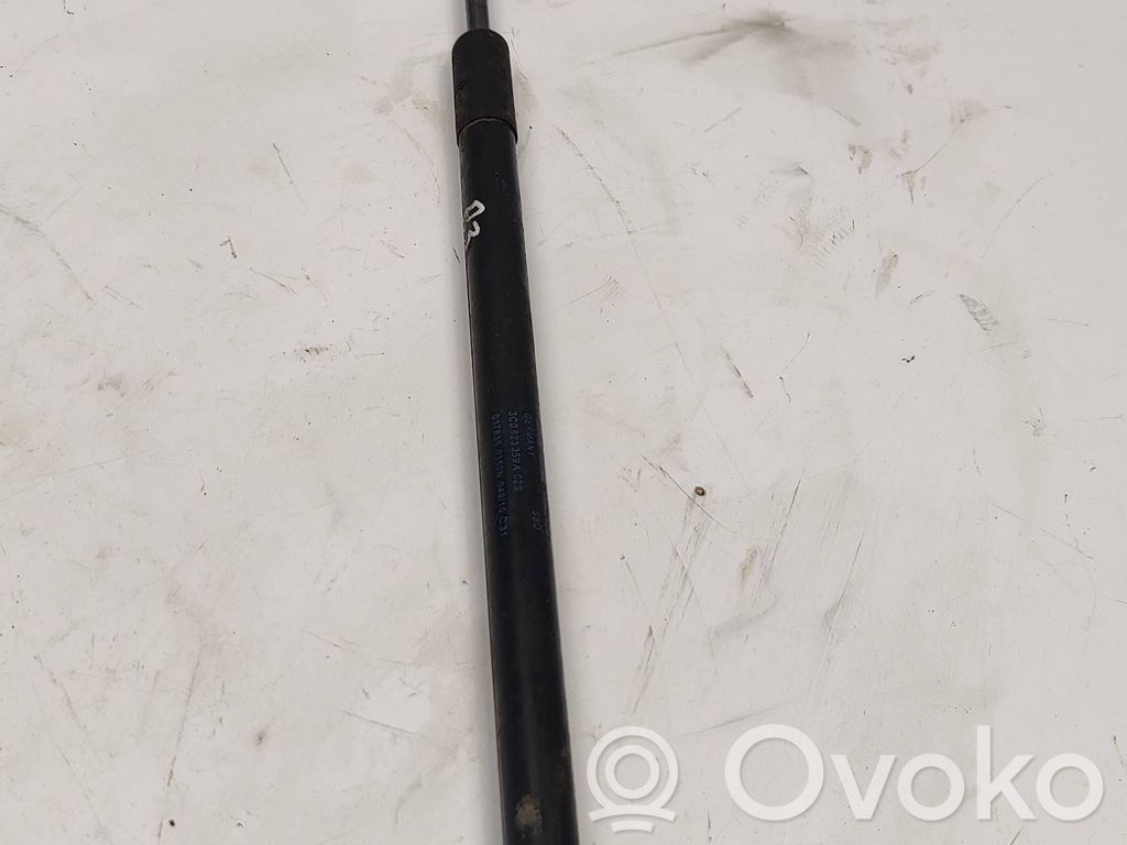 Volkswagen PASSAT B6 Siłownik maski przedniej 
