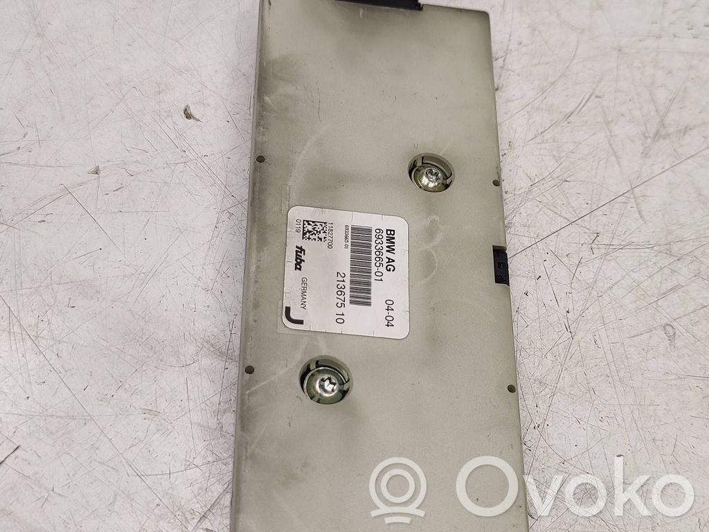 Amplificador de antena aérea   6933665,11827700,21367510