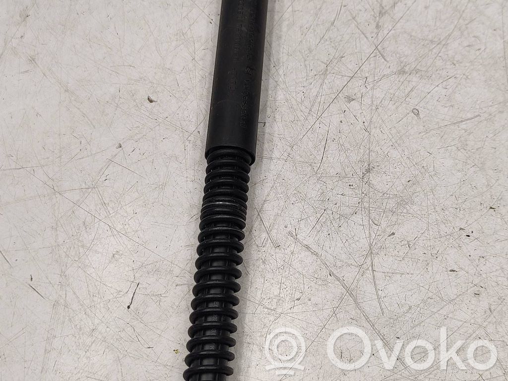 BMW 7 E65 E66 Tailgate/trunk strut/damper 