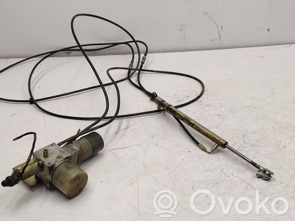 Motor de apertura del maletero/compartimento de carga   7015009