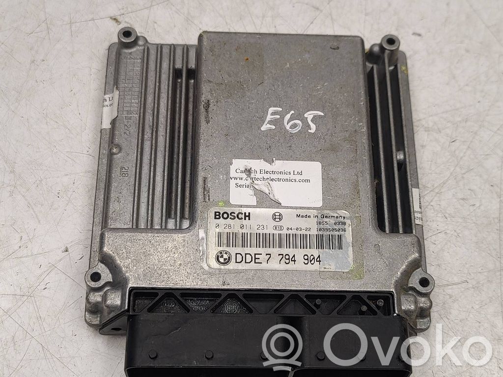 BMW 7 E65 E66 Dzinēja vadības bloks 