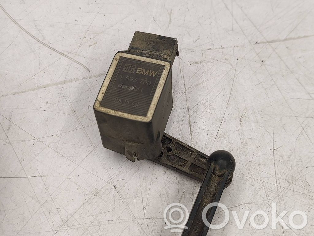 BMW 7 E65 E66 Rear air suspension level height sensor 