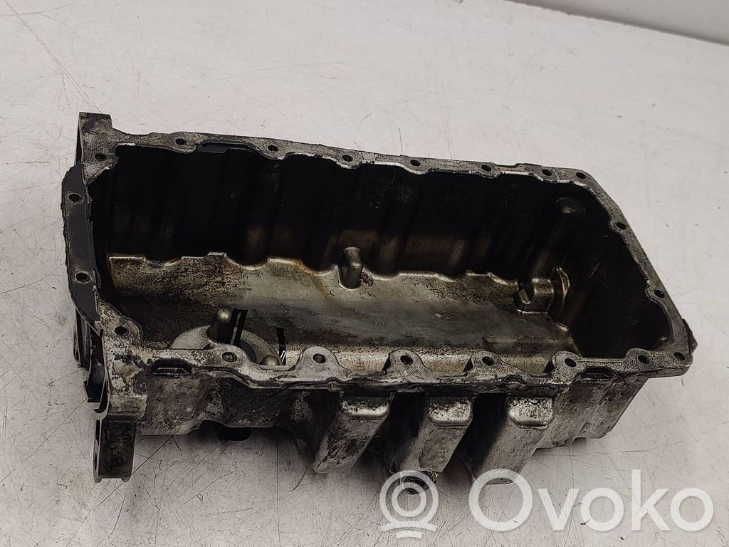 Volkswagen PASSAT B6 Miska olejowa 
