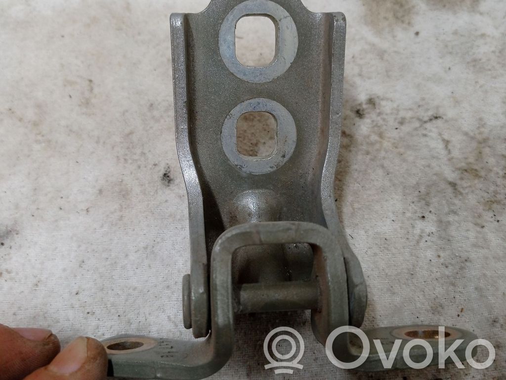 Chevrolet Volt II Front door hinge set 