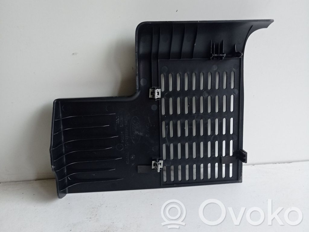 Otras partes del panel de instrumentos   FT4B14B525