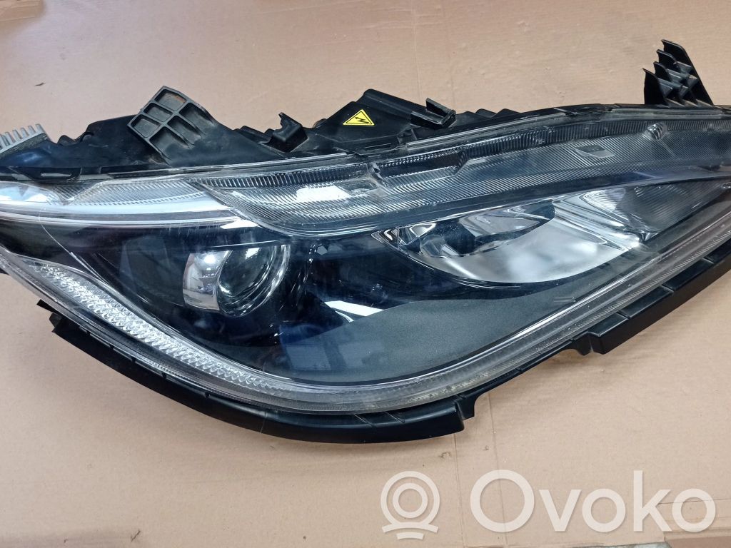 Chrysler Pacifica Headlight/headlamp 