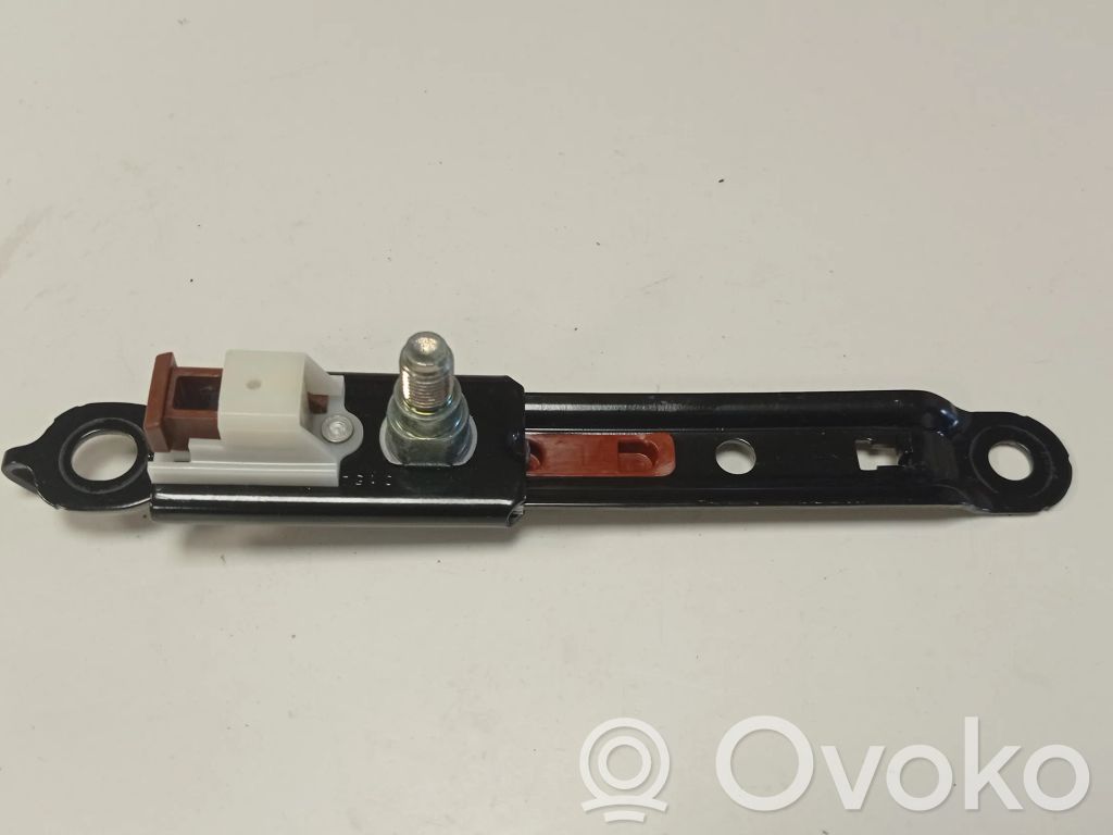 Toyota Sienna XL40 IV Seat belt adjustment rail 
