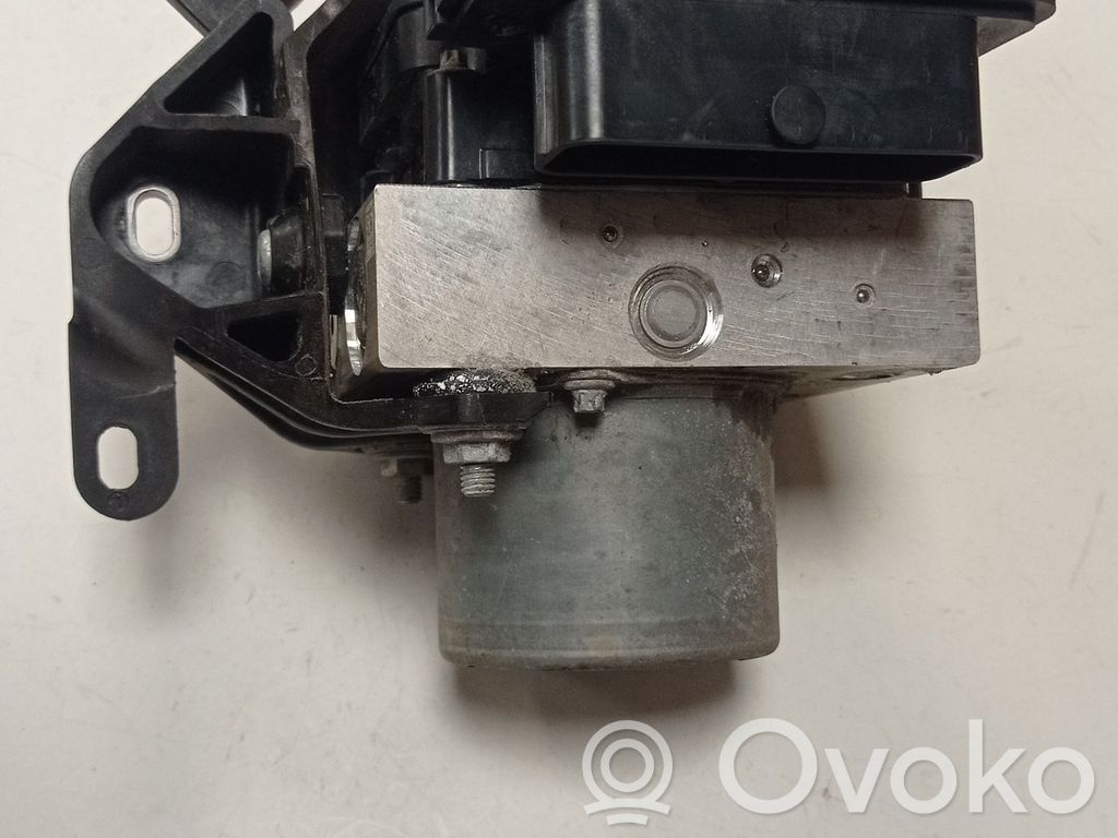 Tesla Model Y ABS bloks 