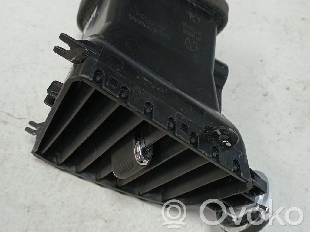 Chrysler Pacifica Centrinės oro grotelės 