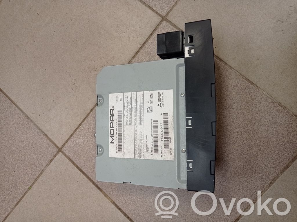 Chrysler Pacifica Panel / Radioodtwarzacz CD/DVD/GPS 