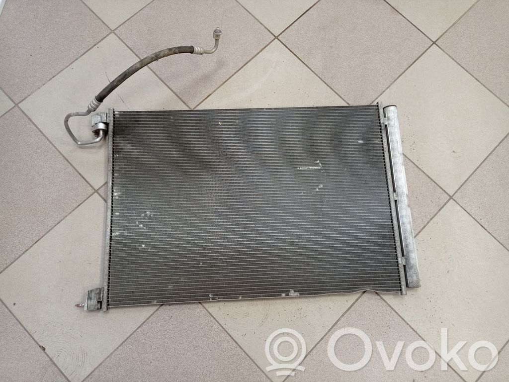 Mercedes-Benz C W205 Jäähdyttimen lauhdutin (A/C) 