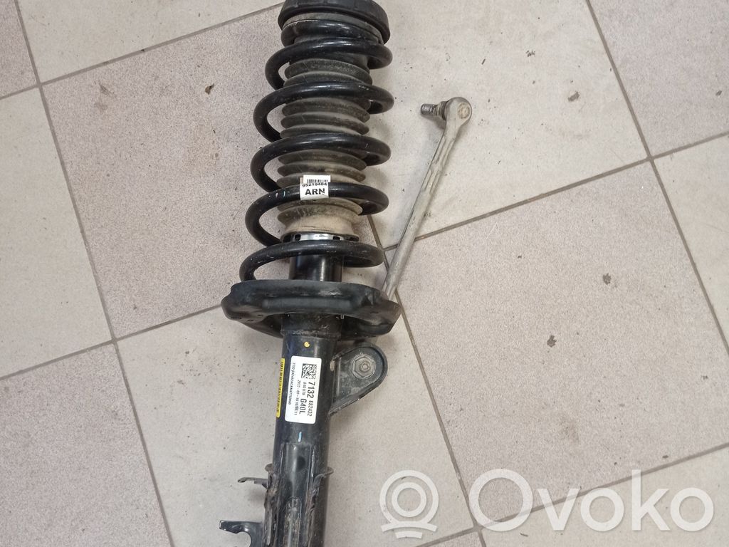 Buick Encore I Priekinis amortizatorius su spyruokle 