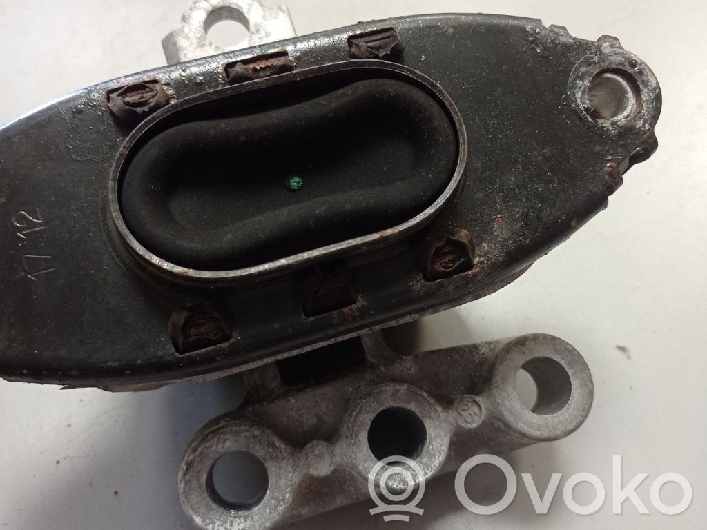 Buick Encore I Engine mount bracket 