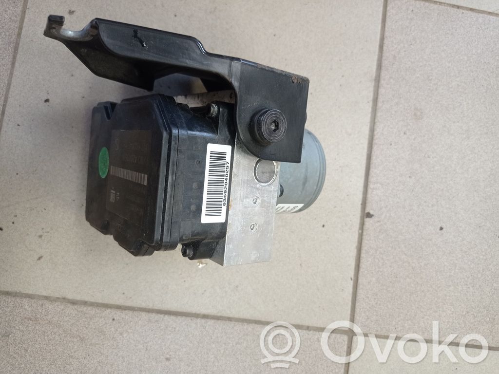 Buick Encore I ABS Blokas 