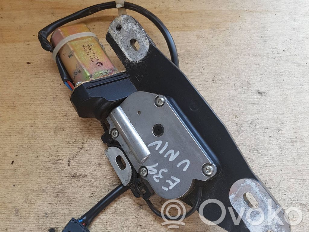 Tailgate/trunk/boot lock/catch/latch   67148362371
