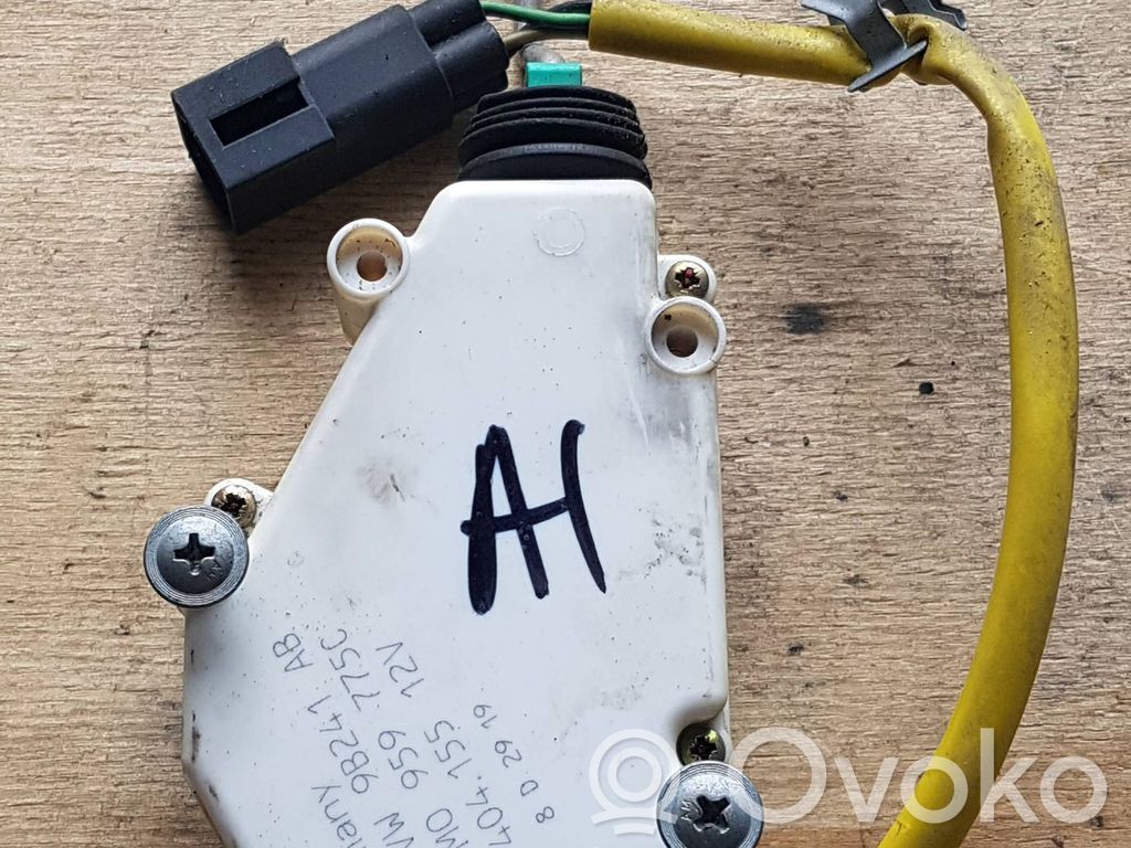 Motor de bloqueo de puertas   404155