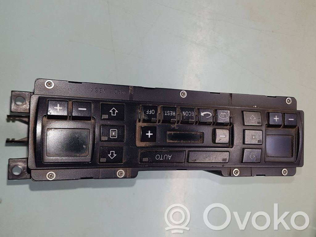 Audi A8 S8 D2 4D Climate control unit 