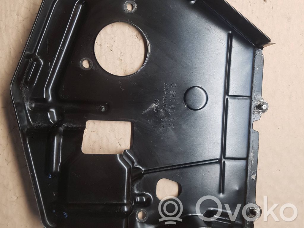Audi A4 S4 B5 8D Osłona paska / łańcucha rozrządu 