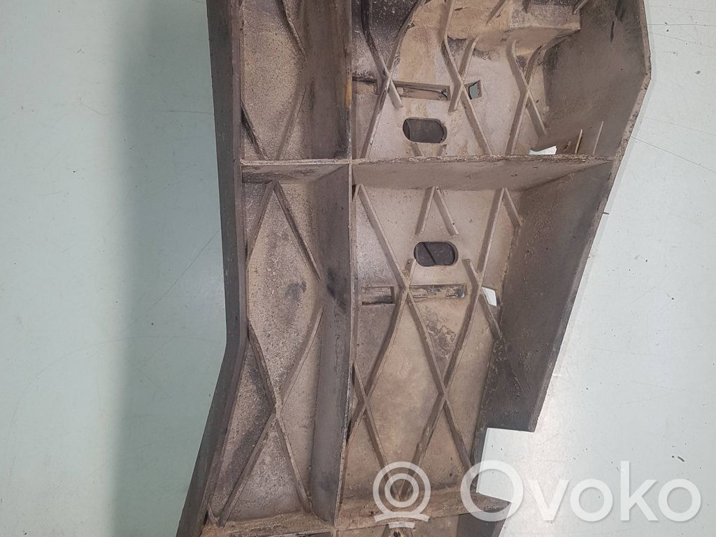 Volkswagen Sharan Front bumper mounting bracket 