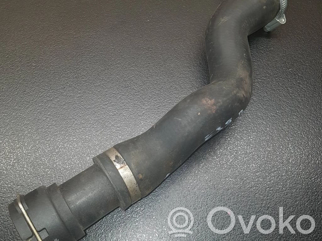 BMW 5 E39 Engine coolant pipe/hose 
