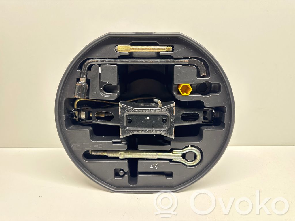 Citroen C4 I Instrumentu komplekts 