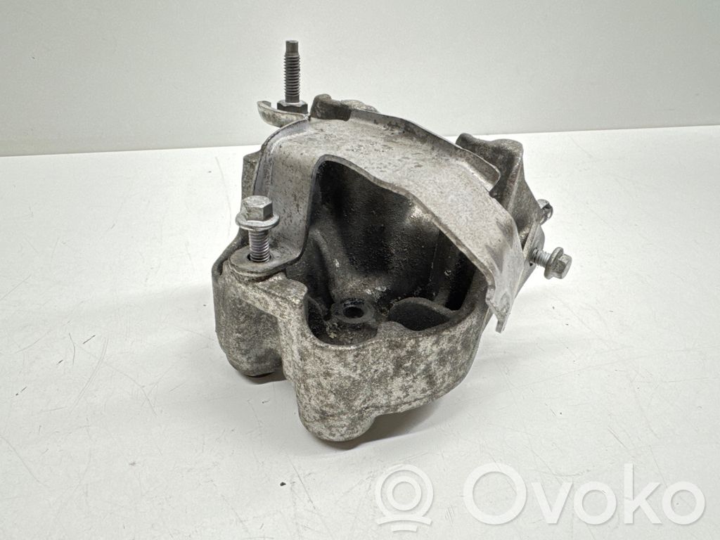 Peugeot 308 Fuel pump bracket 
