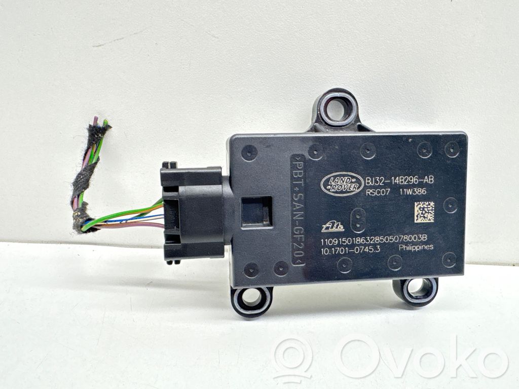 Land Rover Evoque I ESP acceleration yaw rate sensor 