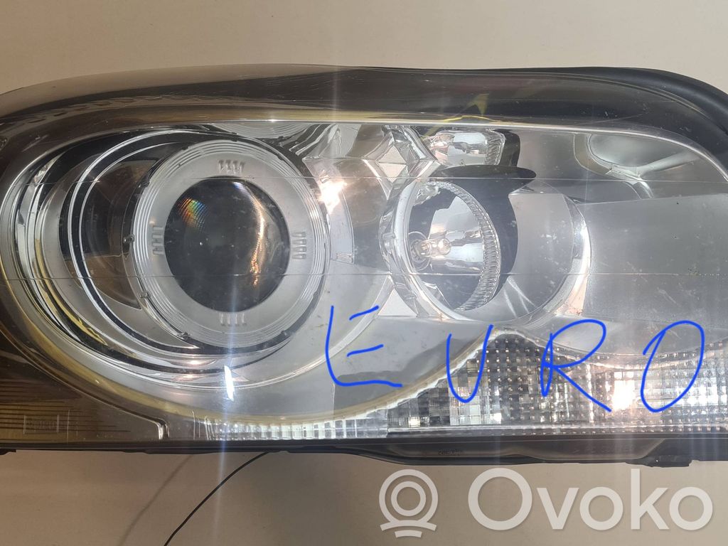 Scheinwerfer   31290893,89904678
