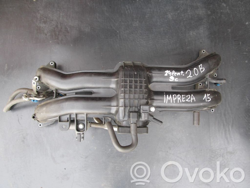 Subaru Impreza IV Colector de admisión 
