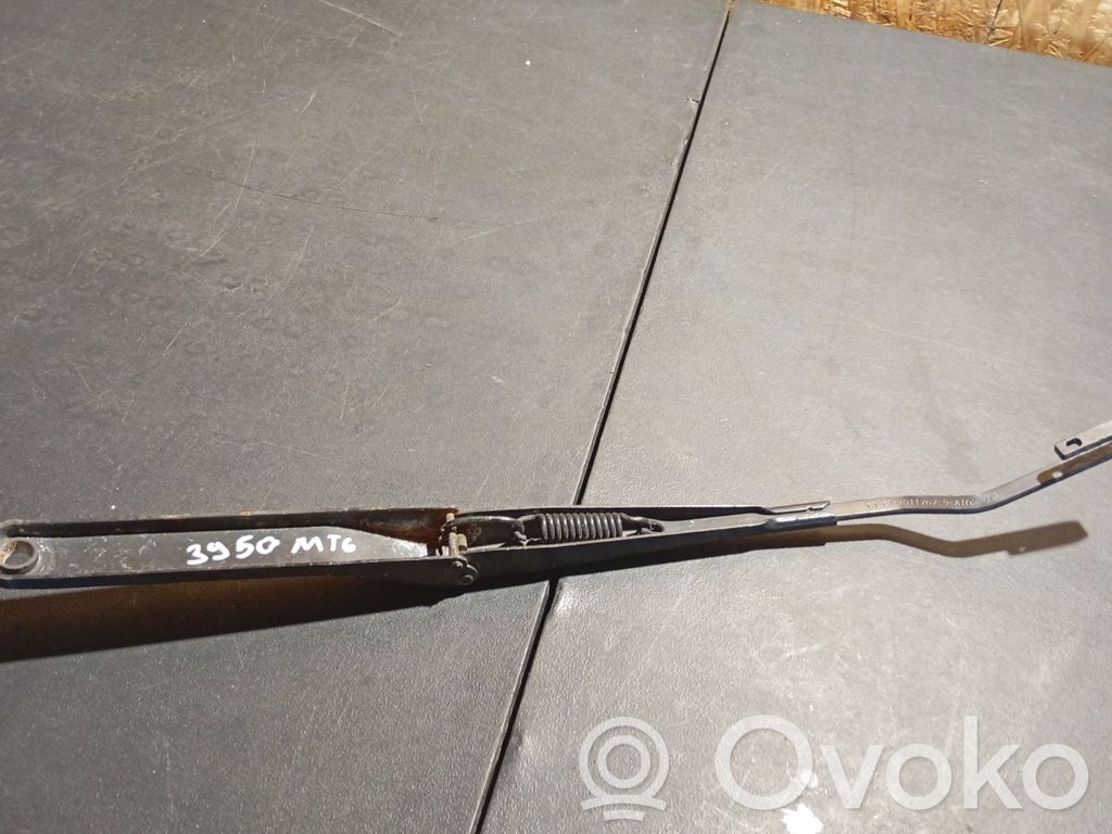 BMW Z4 E85 E86 Ramię wycieraczki szyby przedniej / czołowej 