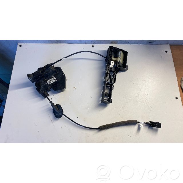 Renault Talisman Coupe door lock (next to the handle) 
