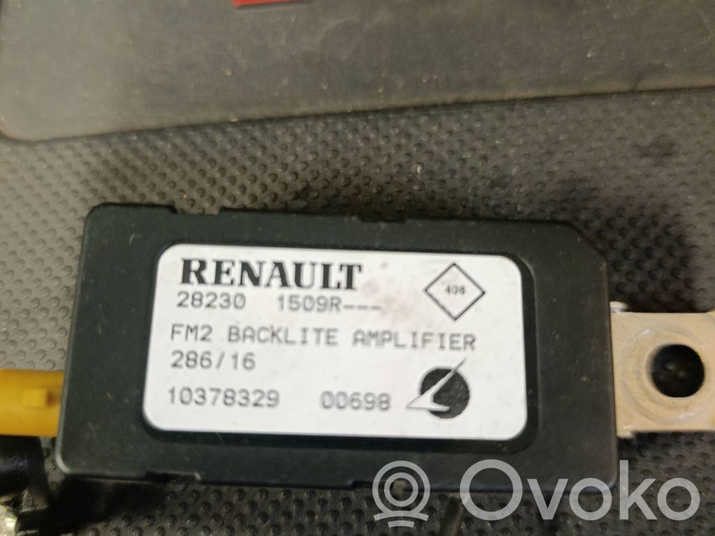 Wzmacniacz anteny   282301509R,10378329,00698