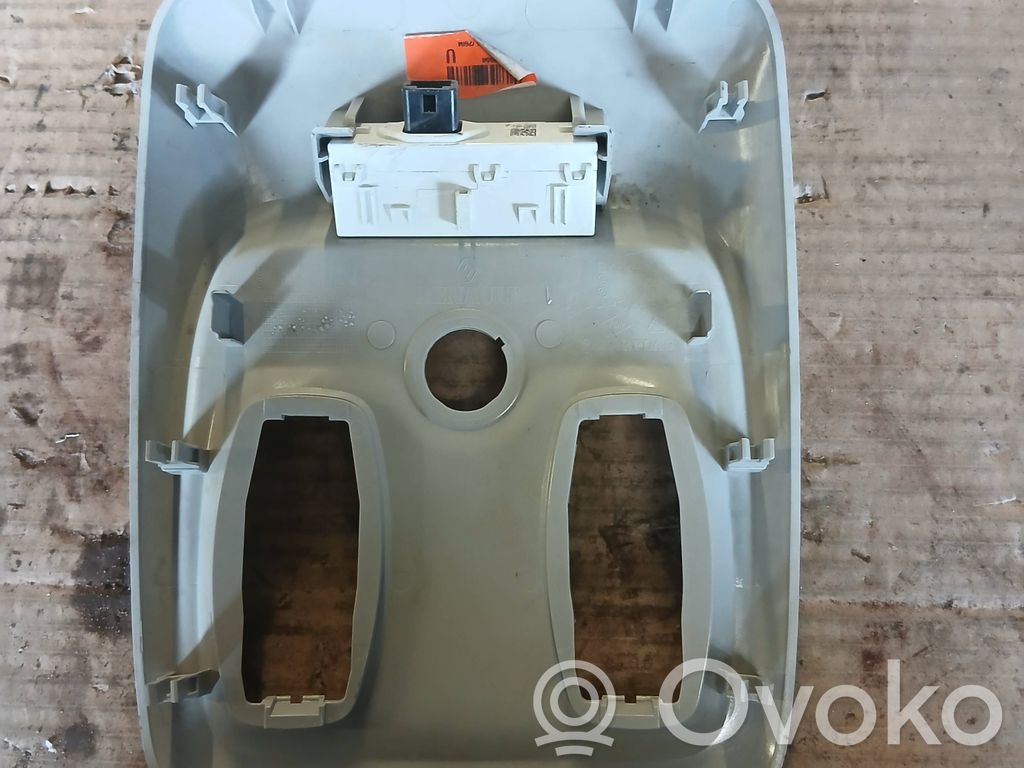 Renault Clio IV Kitas salono žibintas 