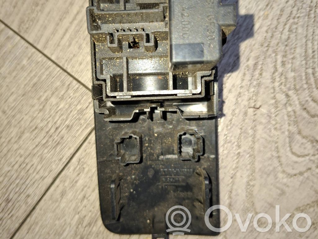 Renault Megane III Headlight level height control switch 