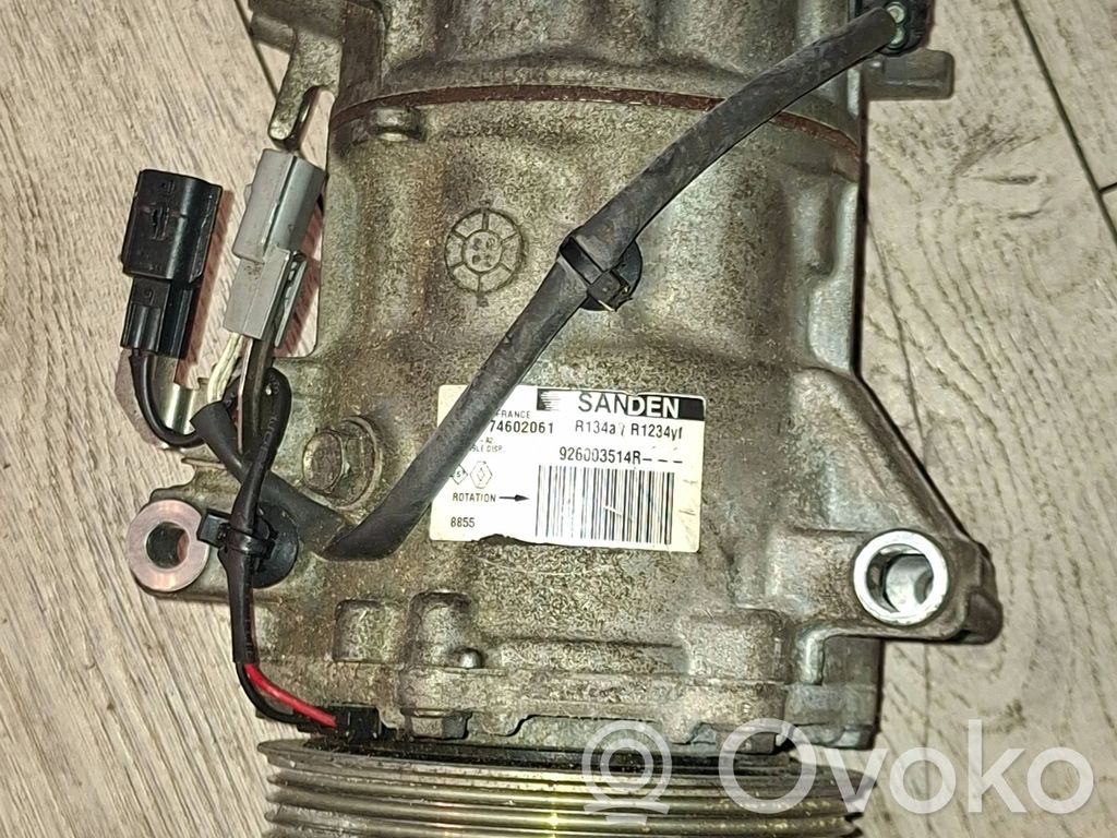 Renault Clio V Air conditioning (A/C) compressor (pump) 