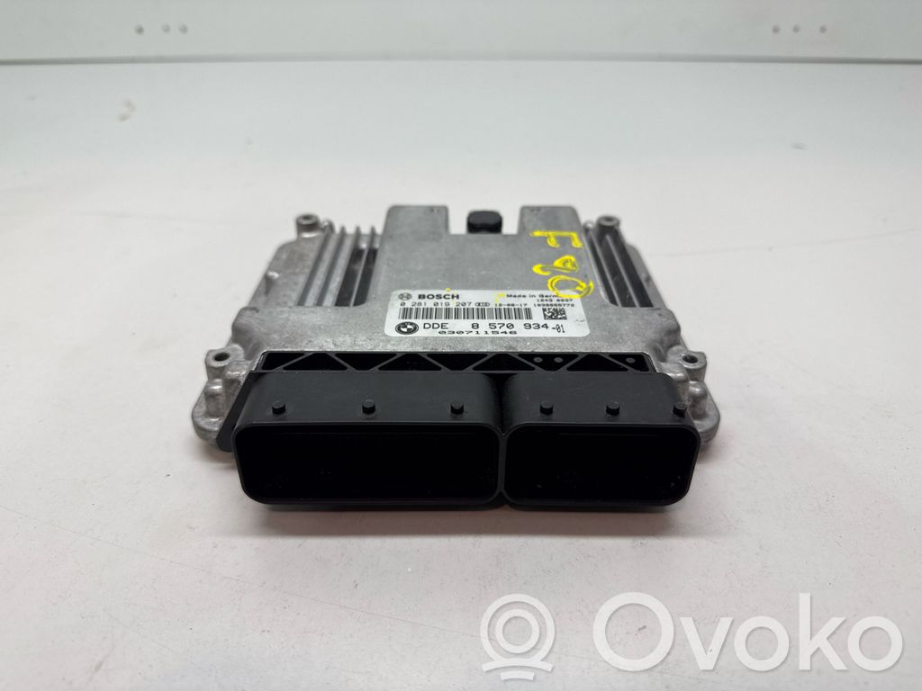 BMW 3 F30 F35 F31 Variklio valdymo blokas 