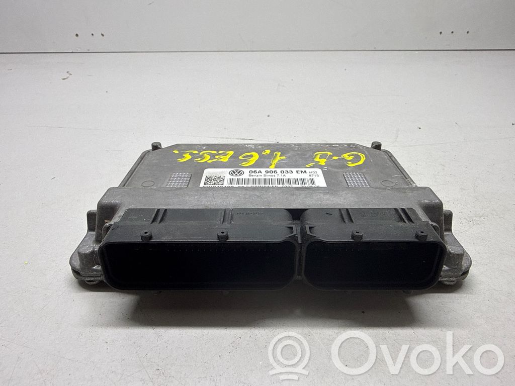 Volkswagen Golf V Engine control unit/module 