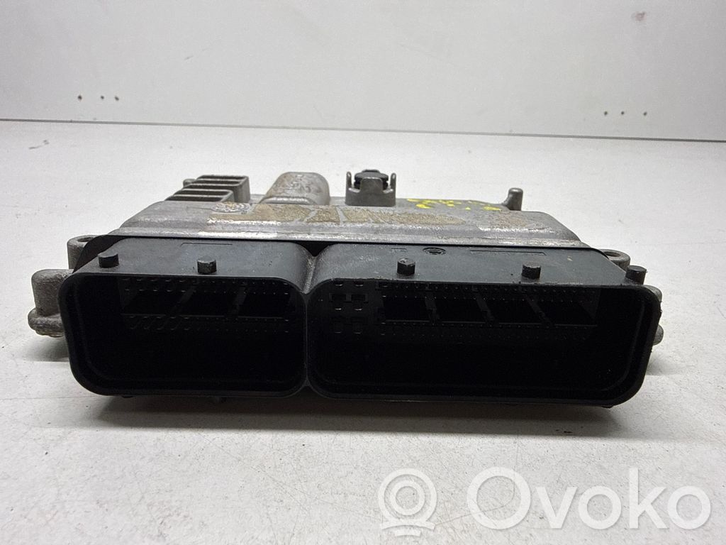 Skoda Fabia Mk2 (5J) Engine control unit/module 