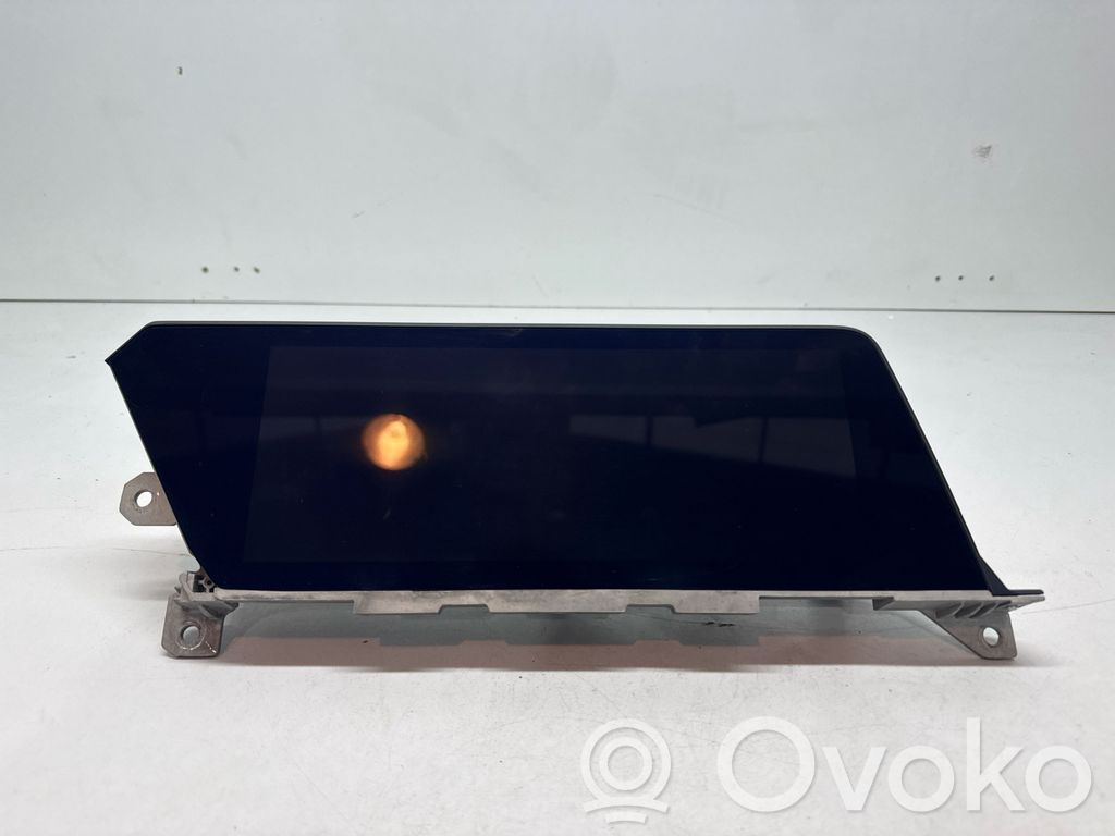 BMW 1 F40 Screen/display/small screen 