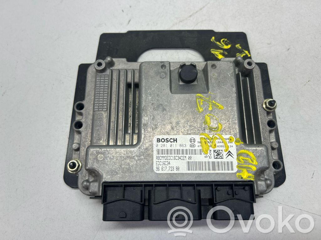 Engine control unit/module   0281011863,9661773380