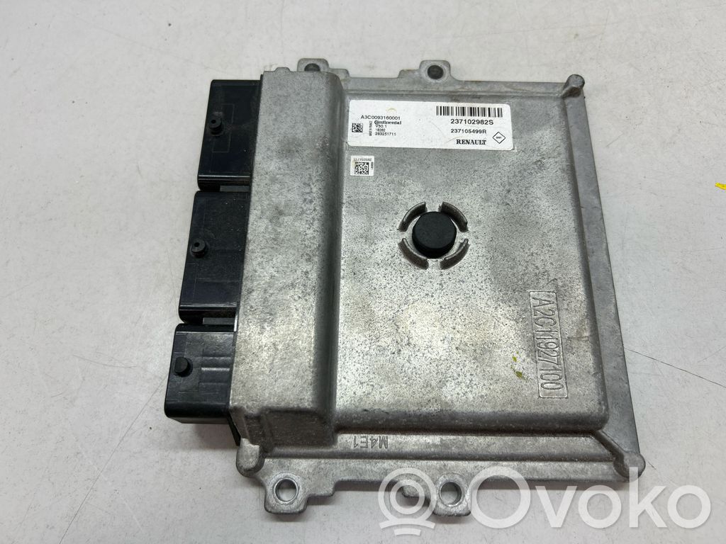 Renault Clio IV Engine control unit/module 