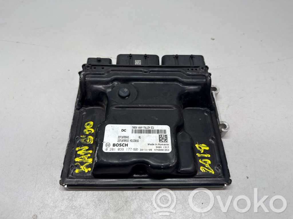 Renault Kangoo II Engine control unit/module 