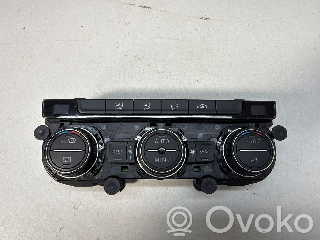 Volkswagen Tiguan Panel klimatyzacji 